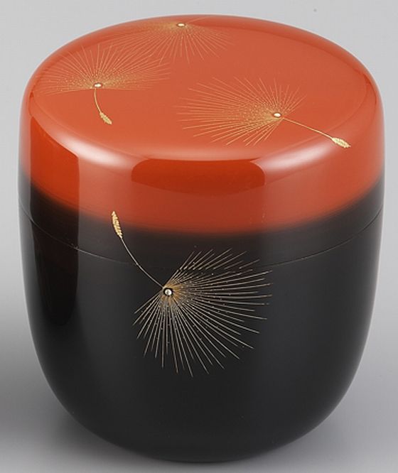 棗（なつめ）曙塗・飛花沈金