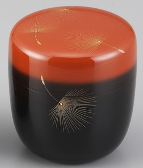 棗（なつめ）曙塗・飛花沈金