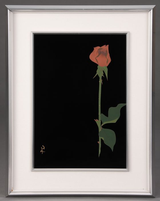 漆額 バラ蒔絵は、漆黒の背景を活かして真紅の薔薇を一輪描いた